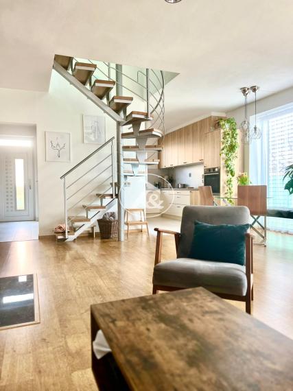 NA PREDAJ: Rodinný dom, ktorý si zamilujete – pokojné bývanie s atmosférou domova, Ivanka pri Dunaji