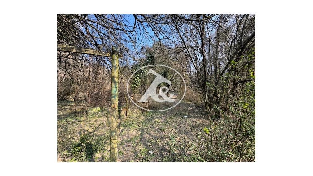 Záhrada - potencionálne investičný pozemok !