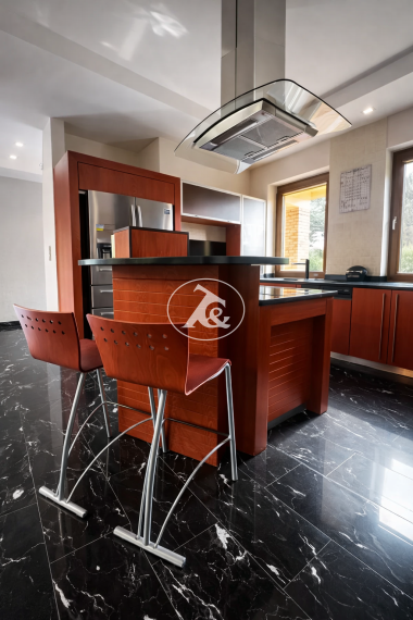 Nadštandardný rodinný dom na Alžbetinom ostrove – exkluzívna lokalita, súkromie a komfort