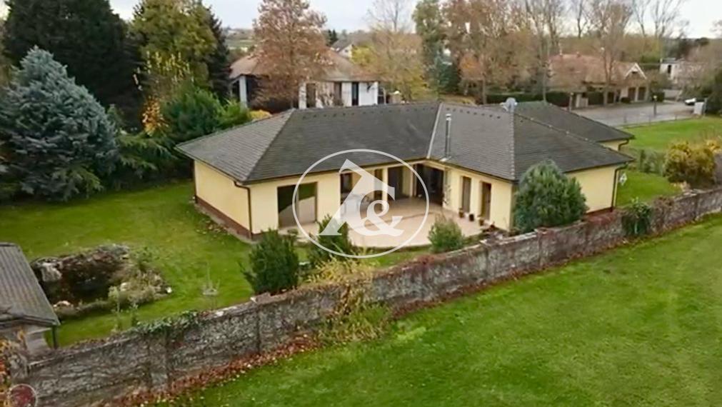 Nadštandardný rodinný dom na Alžbetinom ostrove – exkluzívna lokalita, súkromie a komfort