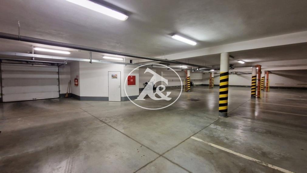 3-izbový apartmán s krbom, terasou a garážovým státím – Tále, Nízke Tatry