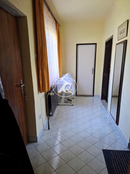 RODINNÝ DOM S INVESTIČNÝM POTENCIÁLOM V PRESTÍŽNEJ LOKALITE - BRATISLAVA IV., KARLOVA VES, LÍŠČIE ÚDOLIE