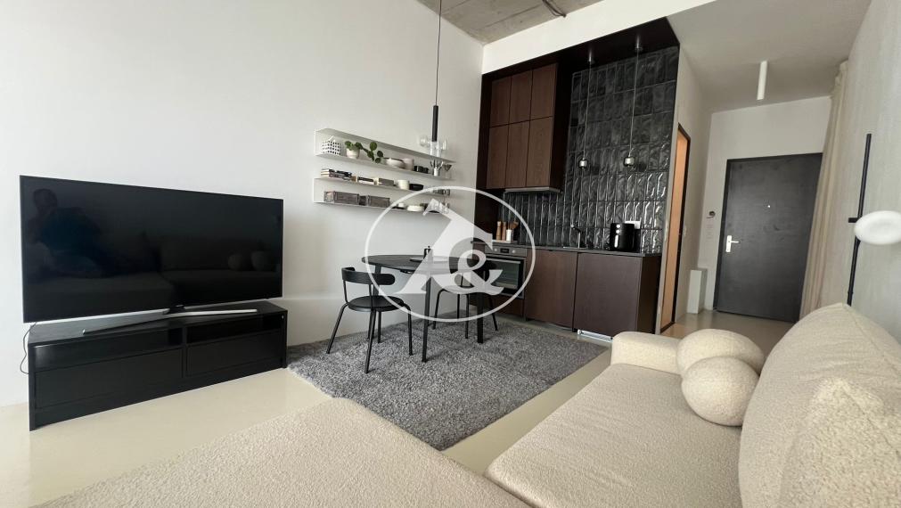 PREDAJ EXKLUZÍVNEHO 1-IZB. KOMPLET ZARIADENÉHO BYTU V PRÉMIOVOM PROJEKTE APOLLO RESIDENCE (Chalúpkova 4)