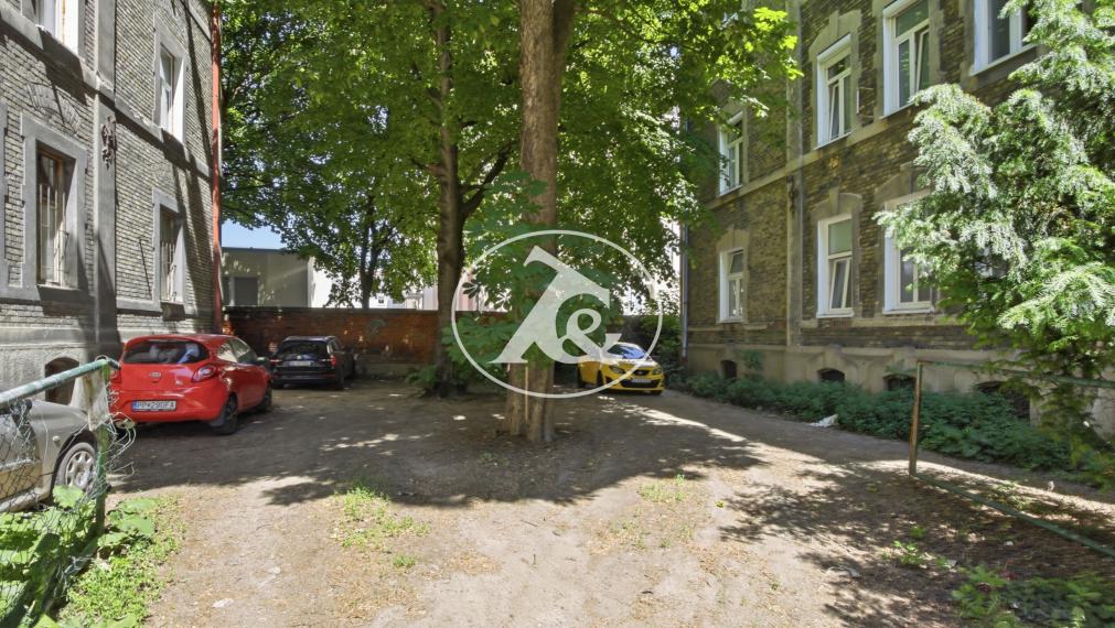 1-izbový byt v historickej tehlovej kolónii Zehnhaus na Palárikovej ulici – atraktívna investičná príležitosť