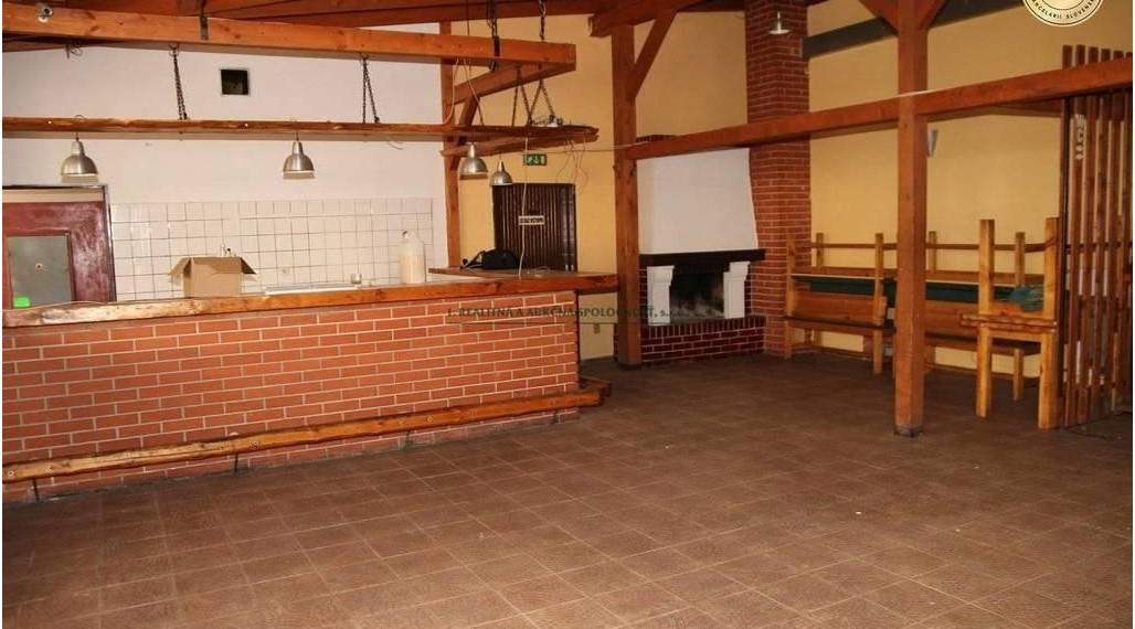 ATRAKTÍVNY KOMERČNÝ PRIESTOR V RUŽINOVE, S POZEMKOM, NIVY-ONDAVSKÁ UL.