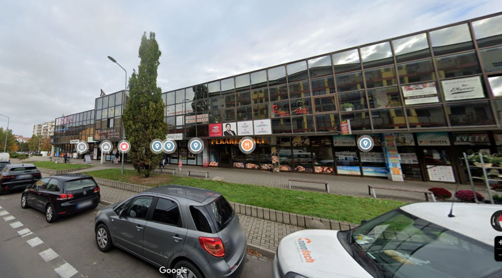 obchodný priestor s výkladom na frekventovanej ulici !