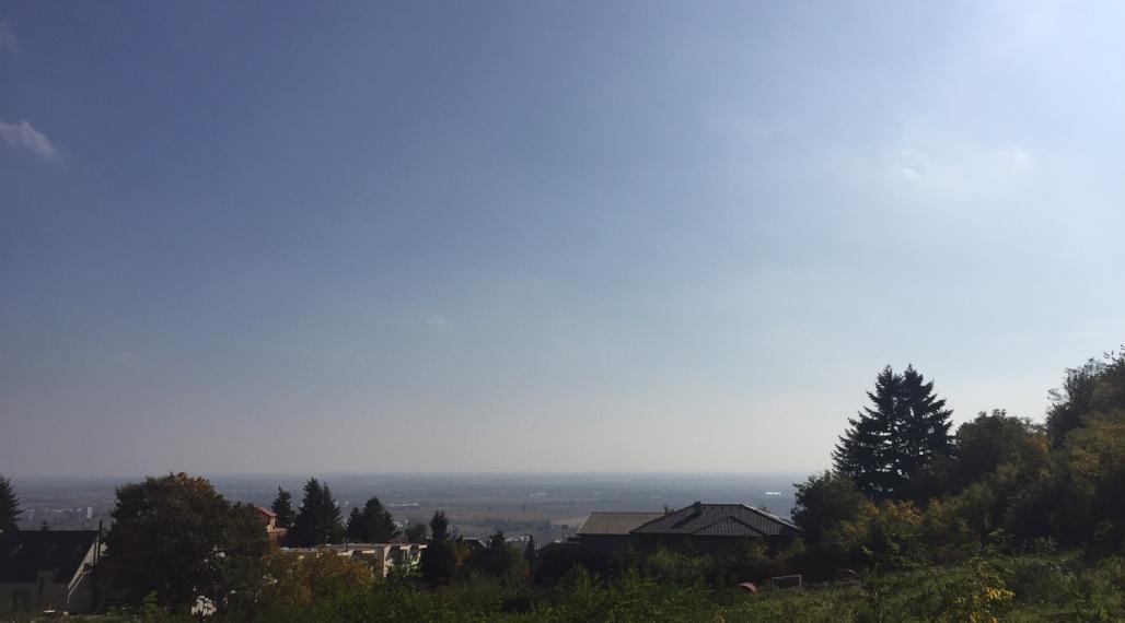 Predaj atraktívneho pozemku s neobmedzeným výhľadom v Rači - Popolná ul.