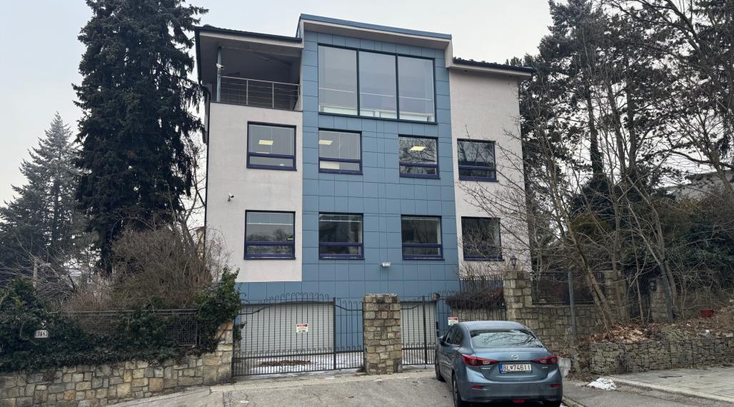 Administratívna budova v TOP ! lokalite Bratislavy