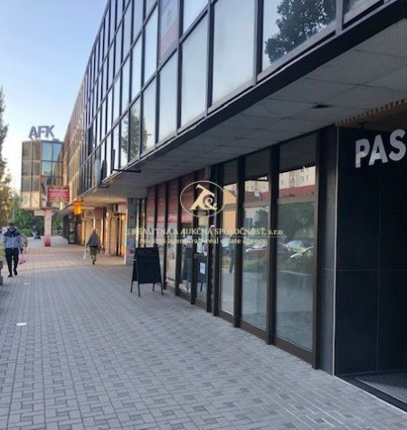 Prenájom obchodného/kancelárskeho priestoru 17,01 m2 v AFK Malacky