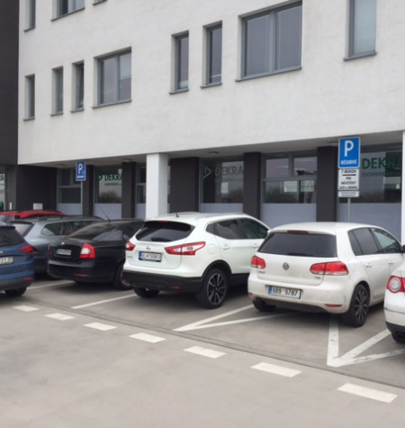 Panónska cesta – prenájom priestorov v novostavbe s recepciou