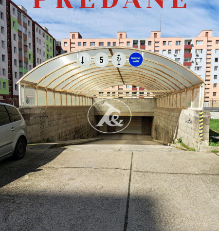 CHCEŠ POHODLNE ZAPARKOVAŤ PO PRÍCHODE DOMOV ? PONÚKAME GARÁŽ V GARÁŽOVOM DOME, RAJECKÁ UL.