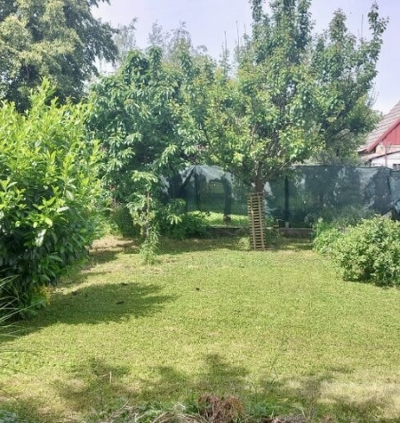 PREDAJ STARŠIEHO RODINNÉHO DOMU SO STAVEBNÝM POZEMKOM V NÁDHERNOM PROSTREDÍ ZÁHORIA, SUCHOHRAD