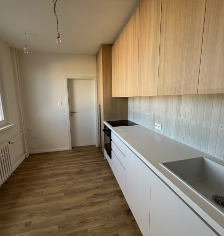 Predaj zrekonštruovaného 4.izb. bytu v blízkosti Devínskej Kobyly – Tranovského ulica.