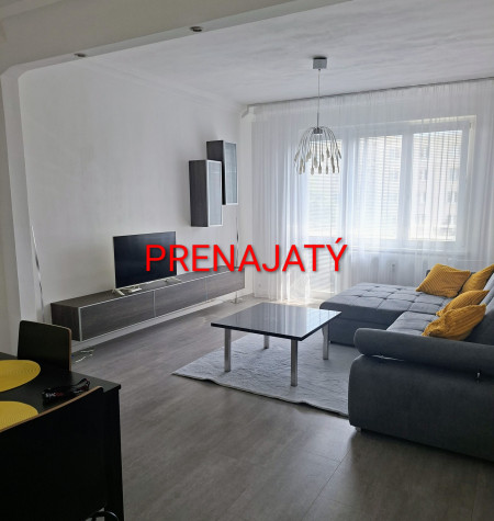 MODERNÝ 2,5-IZBOVÝ ZREKONŠTRUOVANÝ BYT, UL. ČESKOSL.PARAŠUTISTOV, MODERNE ZARIADENÝ