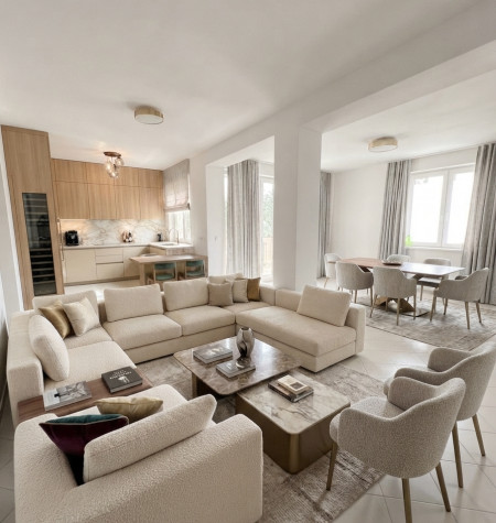VEĽKORYSÝ 4-IZBOVÝ BYT NA KRAMÁROCH – 100 m², LOGGIA, ZELEŇ A PARKOVANIE