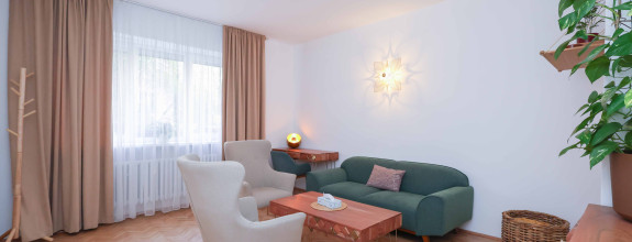 Exkluzívny predaj - Elegantný 3-izbový byt v Starom Meste s potenciálom na kľudné bývanie, Airbnb či kanceláriu