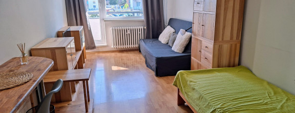 RAČIANSKA UL., 1-IZB.BYT S LOGGIOU, NÁJOM JE VRÁTANE ENERGIÍ A INTERNETU, NEPLATÍTE PROVÍZIU