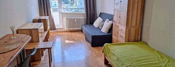 RAČIANSKA UL., 1-IZB.BYT S LOGGIOU, NÁJOM JE VRÁTANE ENERGIÍ A INTERNETU, NEPLATÍTE PROVÍZIU