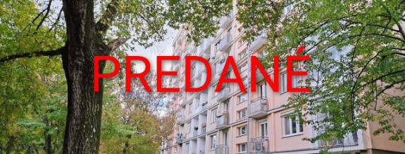 HĽADÁTE KOMFORNTÉ BÝVANIE V OBĽÚBENEJ ČASTI RUŽINOVA ? PONÚKAME NA PREDAJ 3-IZB.BYT NA KOMÁRNICKEJ UL. , ŠTRKOVEC