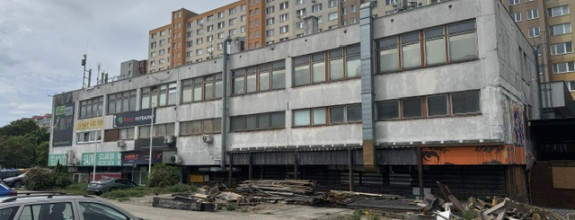 Petržalka - Holíčska - predaj nebytového priestoru